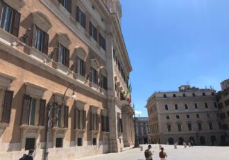 parlamento pausa estiva